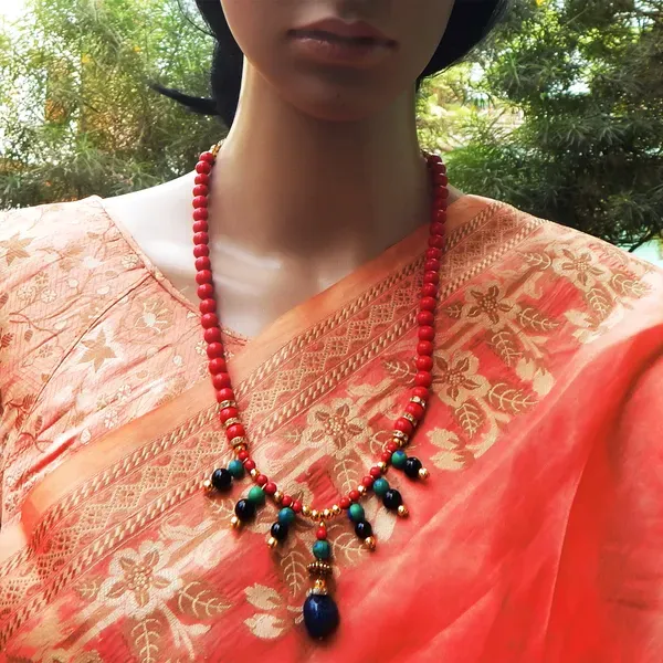 Red_Gemstone_Coral_Beads_Necklace_For_Women