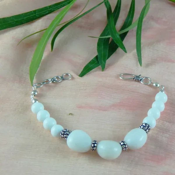 White_Gemstone_Agate_Crown_Chakra_Bracelet_For_Women