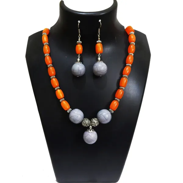 Multicolor_Resin_Beaded_Necklace_For_Women