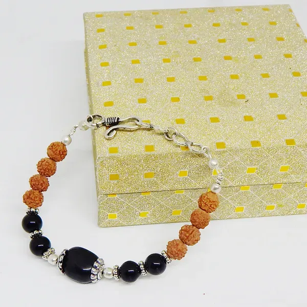 Black_Gemstone_Agate_Rudraksha_Beads_Bracelet_For_Women