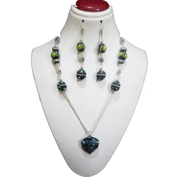 Multicolor_Kasmiri_Beads_With_Glass_Pendent_Chain_Necklace_For_Women