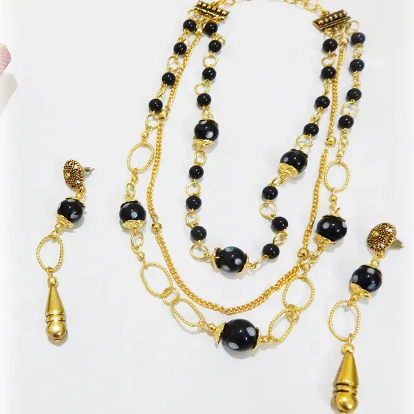 Gold_Multi_Line_Metal_Chain_Glass_Beads_Necklace_For_Women