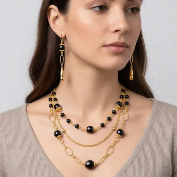 Gold_Multi_Line_Metal_Chain_Glass_Beads_Necklace_For_Women