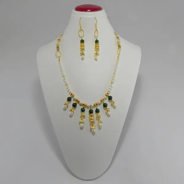 Gold_Real_Pearl_Gemstone_Green_Aventurian_Choker_Necklace_For_Women