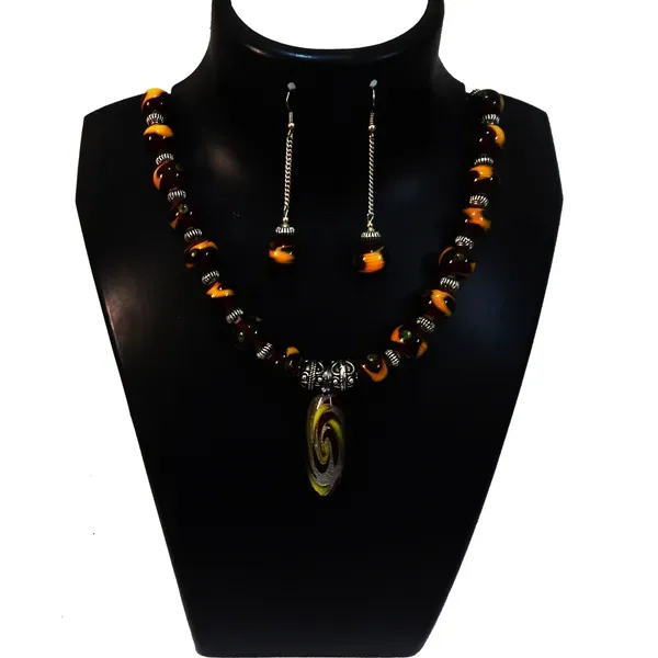 Multicolor_Fancy_Glass_Pendant_With_Lampwk_Beads_Necklace_For_Women