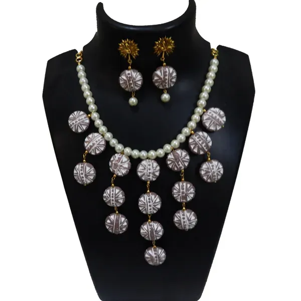 Brown_Clay_With_Synthetic_Pearl_Beads_Choker_Necklace_For_Women