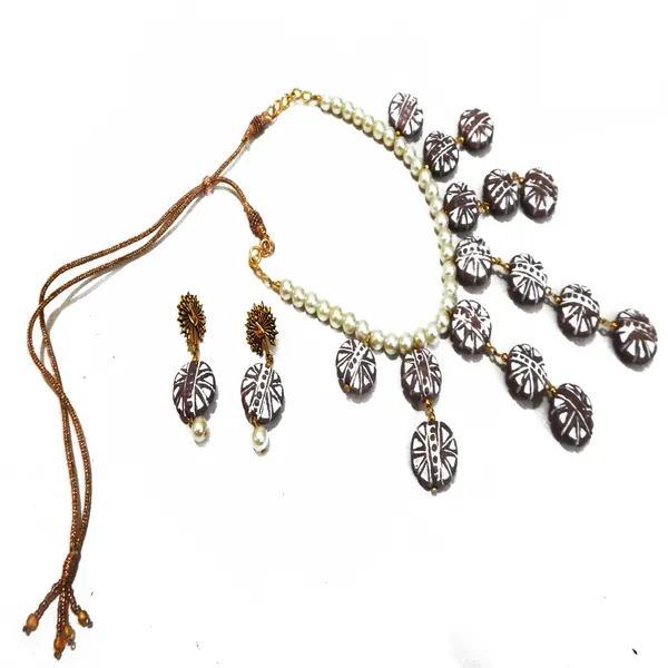 Brown_Clay_With_Synthetic_Pearl_Beads_Choker_Necklace_For_Women