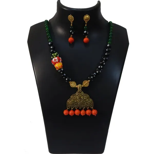 Multicolor_Glass_Beads_With_Metal_Pendant_Necklace_For_Women