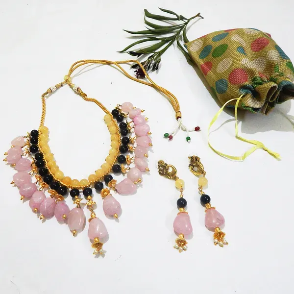 Pink_Gemstone_Rose_Quartz_Tumble_Stone_Beads_Necklace_For_Women