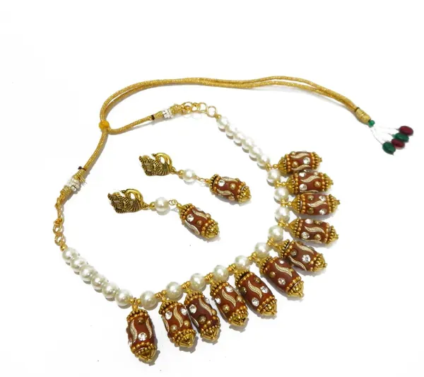 Multicolor_Kasmiri_Beaded_With_Synthetic_Pearl_Choker_Necklace_For_Women