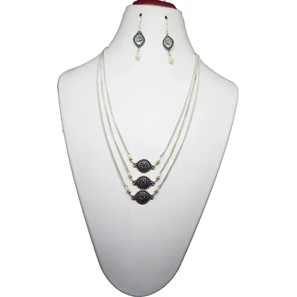 Silver_Multi_Lines_Metal_Chain_With_Small_Charms_Necklace_For_Women