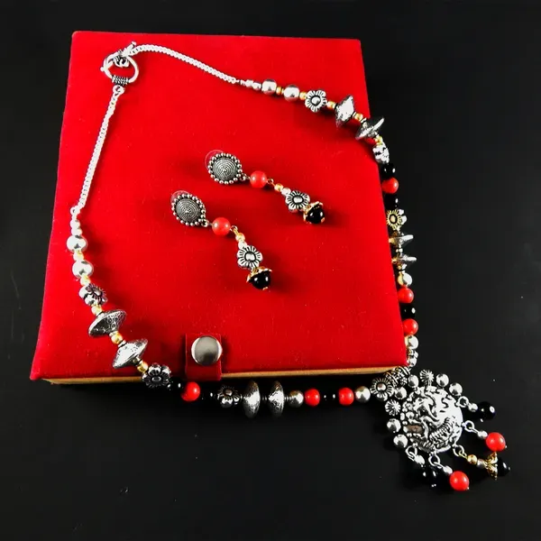 Multicolor_Gemstone_Metal_Beads_With_Pendant_Necklace_For_Women