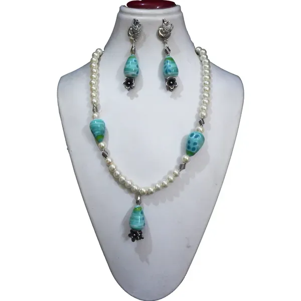 White_Synthetic_With_Lampwok_Metal_Bead_Pendant_Jewelry_For_Women