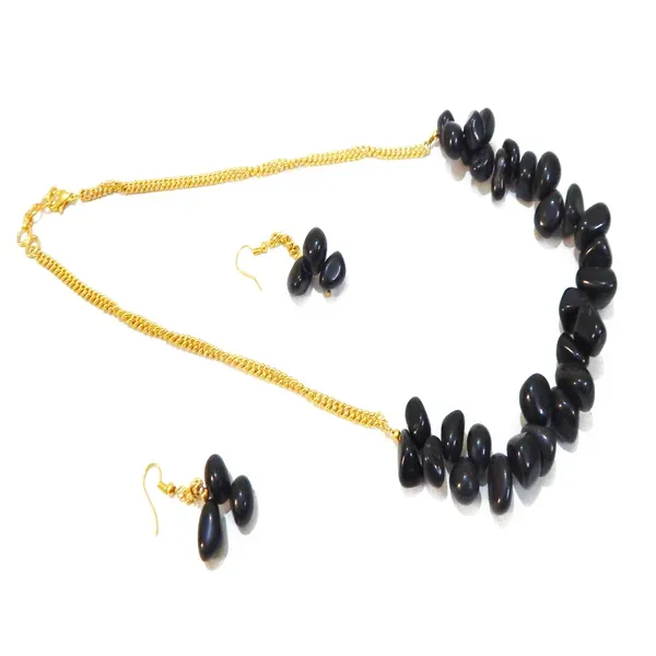 Black_Gemstone_Agate_Root_Chakra_Necklace_For_Women