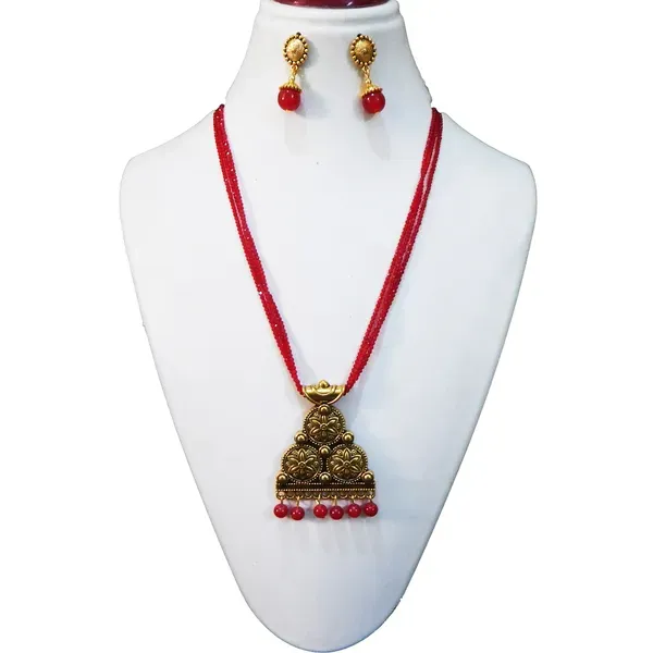 Red_Crystal_With_Metal_Pendant_Necklace_For_Women