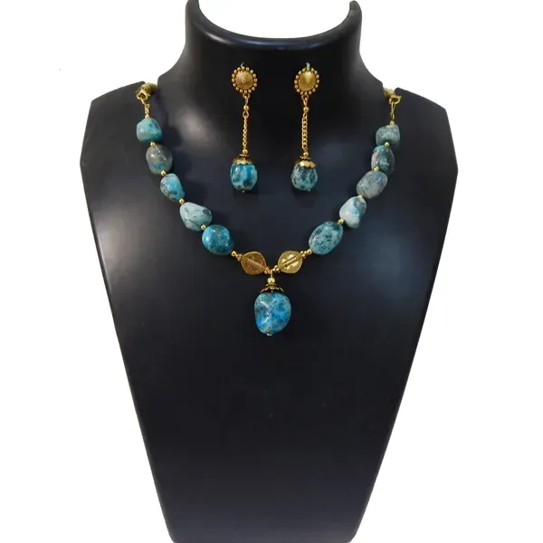 Sky_Blue_Gemstone_Turquoise_Tumble_For_Throat_Chakra_Choker_Necklace_Women