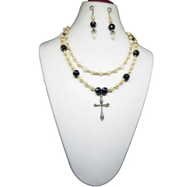 Multicolor_Synthetic_Pearl_Glass_Beads_Necklace_For_Women