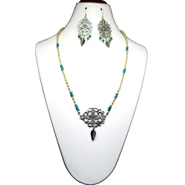 Multicolor_Synthetic_Seed_Pearl_Necklace_For_Women