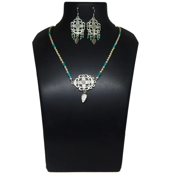 Multicolor_Synthetic_Seed_Pearl_Necklace_For_Women