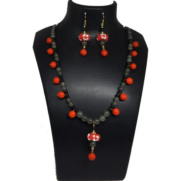 Multicolor_Glass_Beads_Fancy_Necklace_For_Women