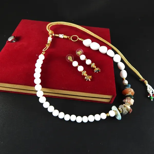 White_Gemstone_King_Beads_Agate_Tumble_Necklace_For_Women