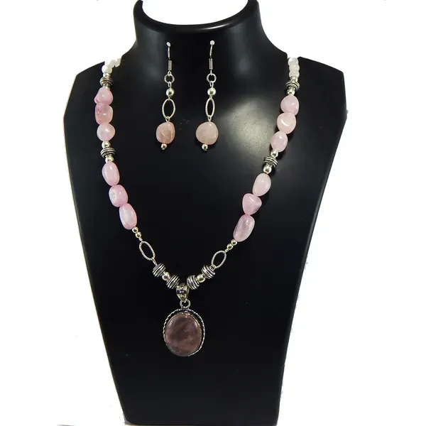 Pink_Gemstone_Rose_Quartz_Tumble_Beads_Necklace_For_Women