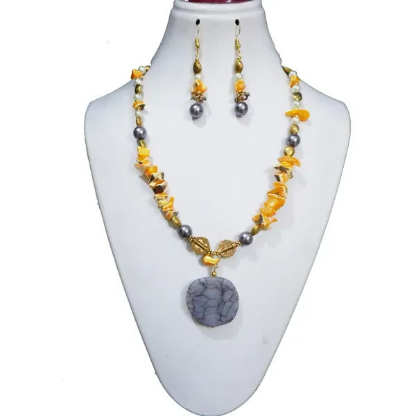 Yellow_Beaded_Necklace_For_Women