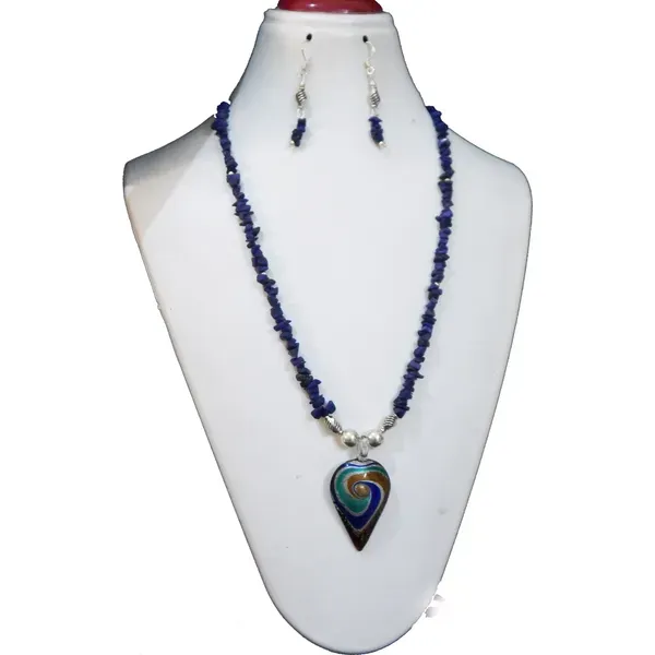 Blue_Gem_Stone_Agate_Chips_With_Glass_Pendant_Neclace_For_Women