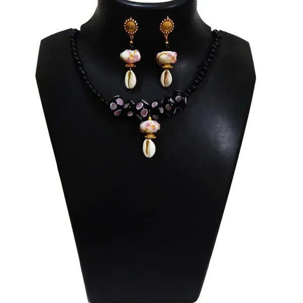 Black_Lampwok_Beads_Jewelry_For_Women