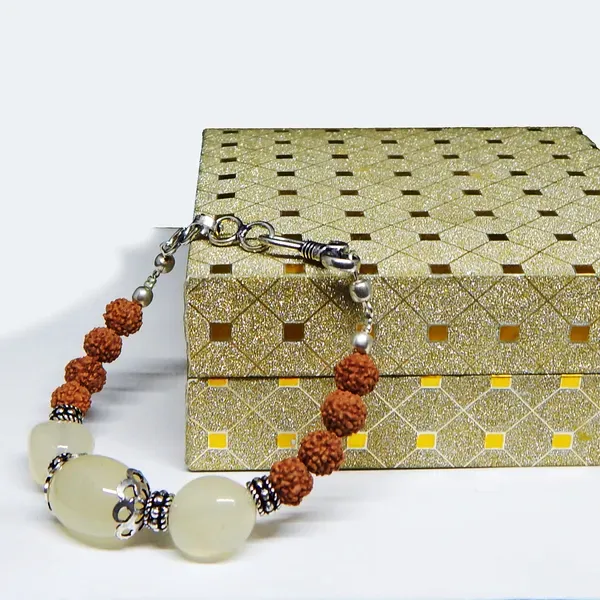 Yellow_Aventurine_Tumble_Rudraksha_Beads_Bracelet_For_Women