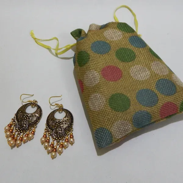 Gold_Metal_Chandbali_With_Synthetic_Pearl_Earrings_For_Women