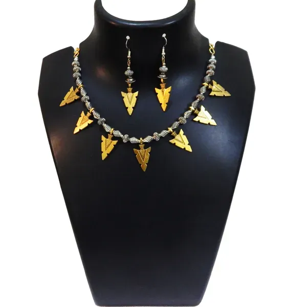Gold_Silver_Metal_Beads_Fancy_Necklace_For_Women