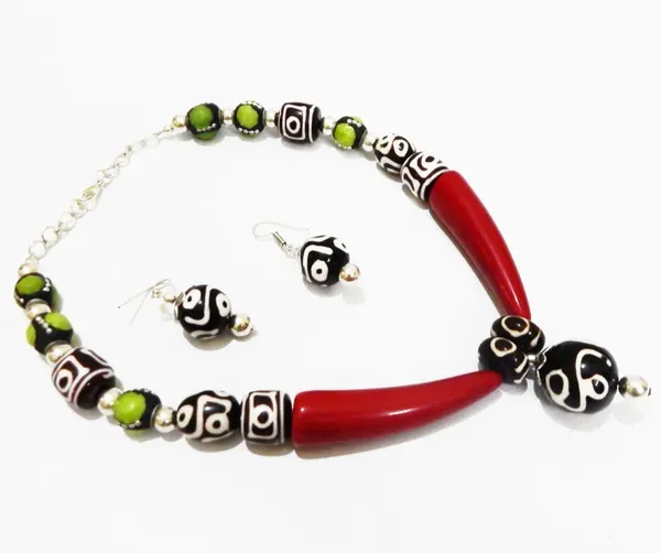 Multicolor_Resin_Kasmiri_Beaded_Fancy_Necklace_For_Women
