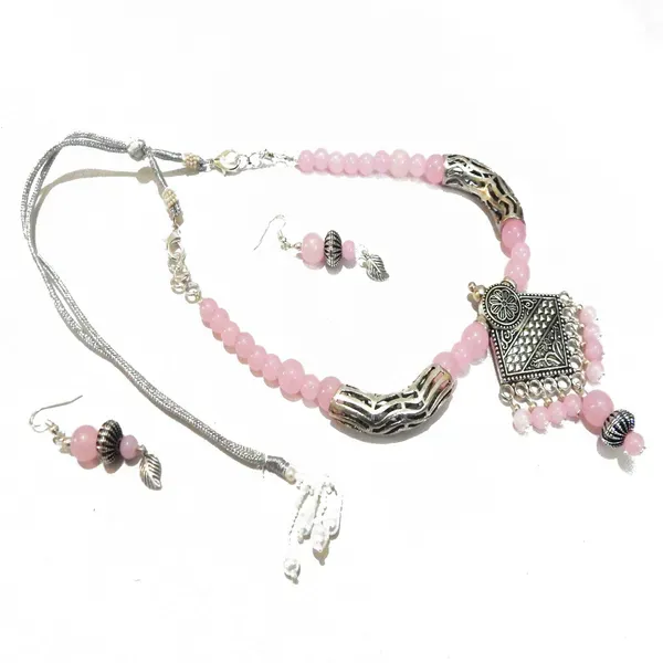 Pink_Glass_Beads_Metal_Pendant_Choker_Necklace_For_Women