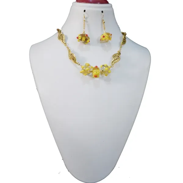 Yellow_Metal_Lampwok_Beads_Choker_Jewelry_For_Women