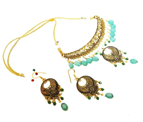 Gold_Hasli_Necklace_With_Synthetic_Pearl_Monalisa_Beads_For_Women