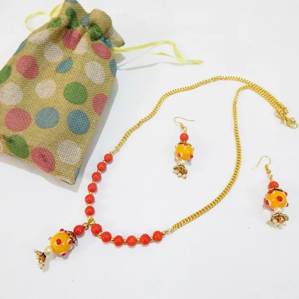 Red_Glass_Beads_Pendant_Necklace_For_Women