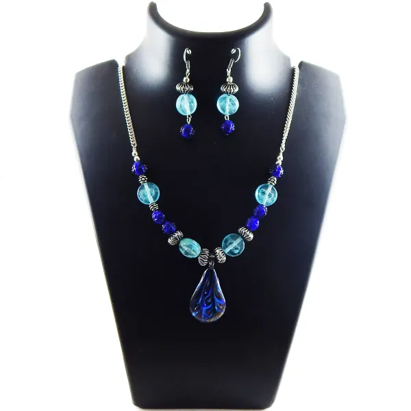 Multicolor_Glass_Beads_Pendant_Necklace_For_Women