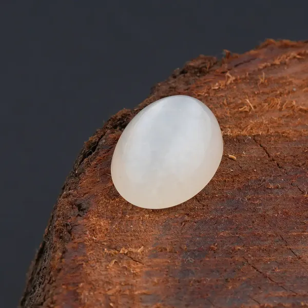 Moon_Stone_Natural_Gem_Stone_For_Unisex