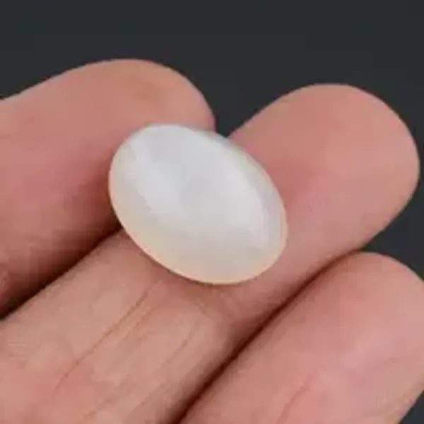 Moon_Stone_Natural_Gem_Stone_For_Unisex