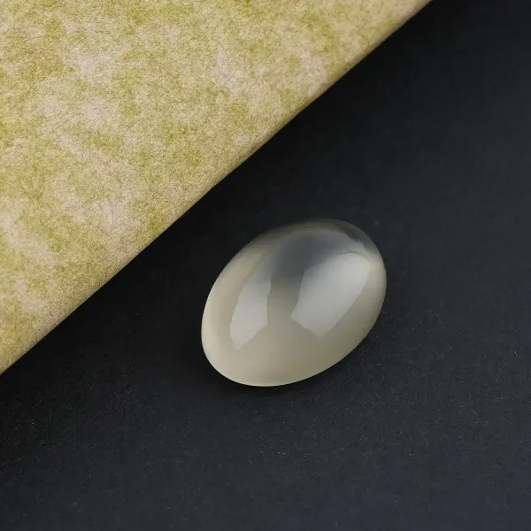 Moon_Stone_Natural_Gem_Stone_For_Unisex