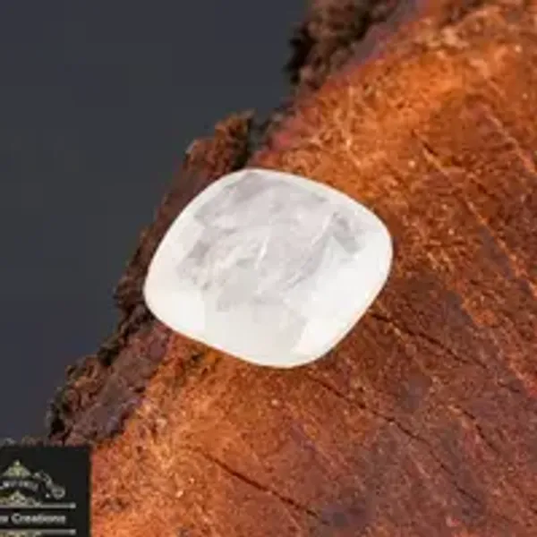 White_Sapphire_Natural_Gem_Stone_For_Unisex