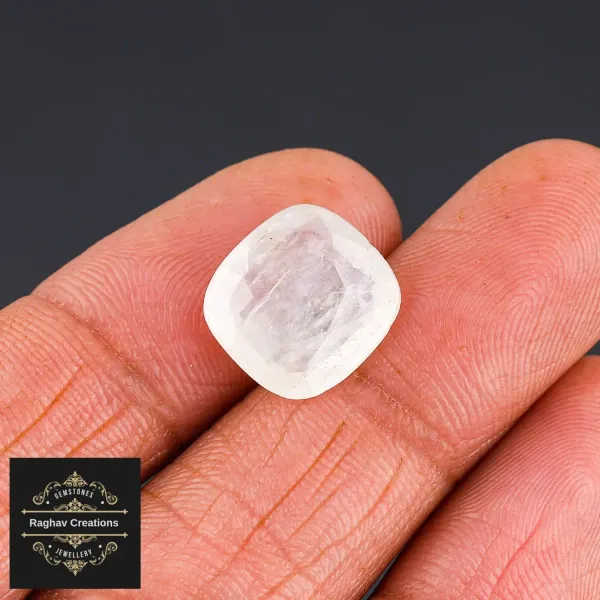 White_Sapphire_Natural_Gem_Stone_For_Unisex