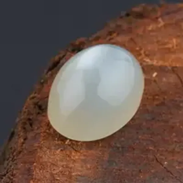 Moon_Stone_Natural_Gem_Stone_For_Unisex