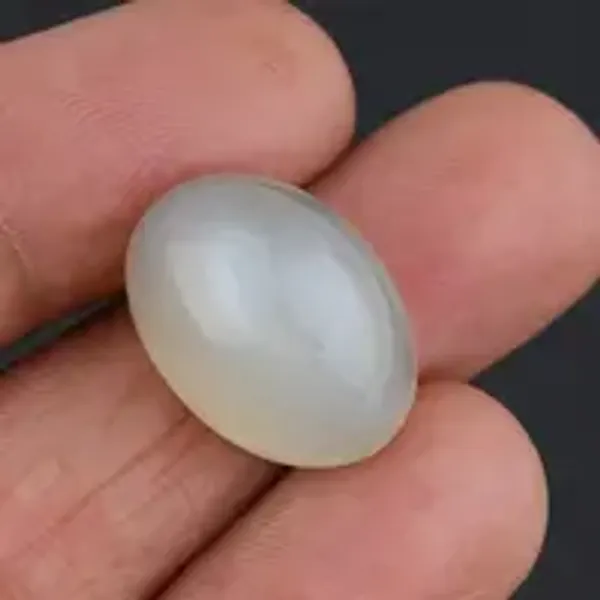 Moon_Stone_Natural_Gem_Stone_For_Unisex