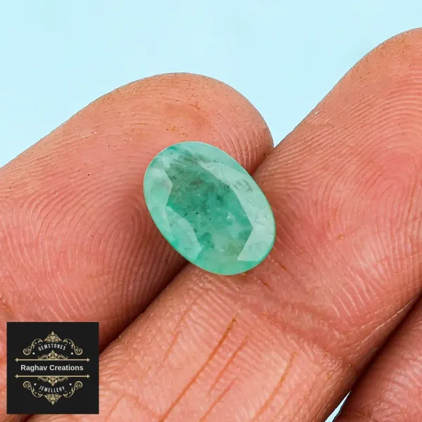 Emerald_Natural_Gem_Stone_For_Unisex