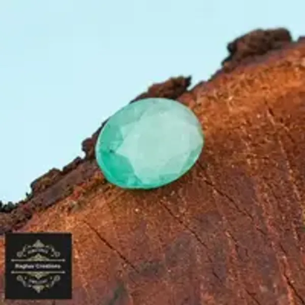 Emerald_Natural_Gem_Stone_For_Unisex