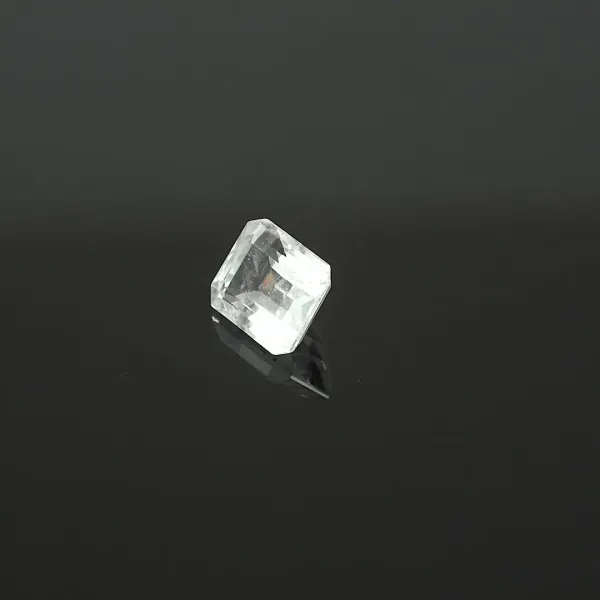White_Topaz_Natural_Gem_Stone_For_Unisex
