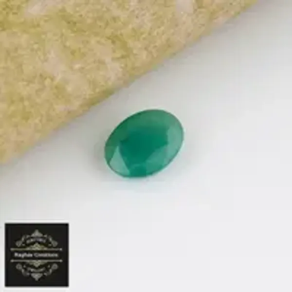 Emerald_Natural_Gem_Stone_For_Unisex