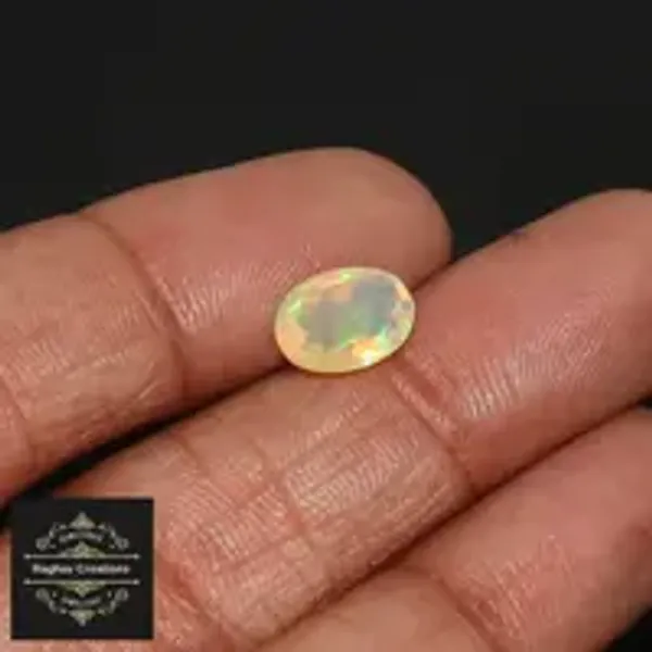 Fire_Opal_Natural_Gem_Stone_For_Unisex